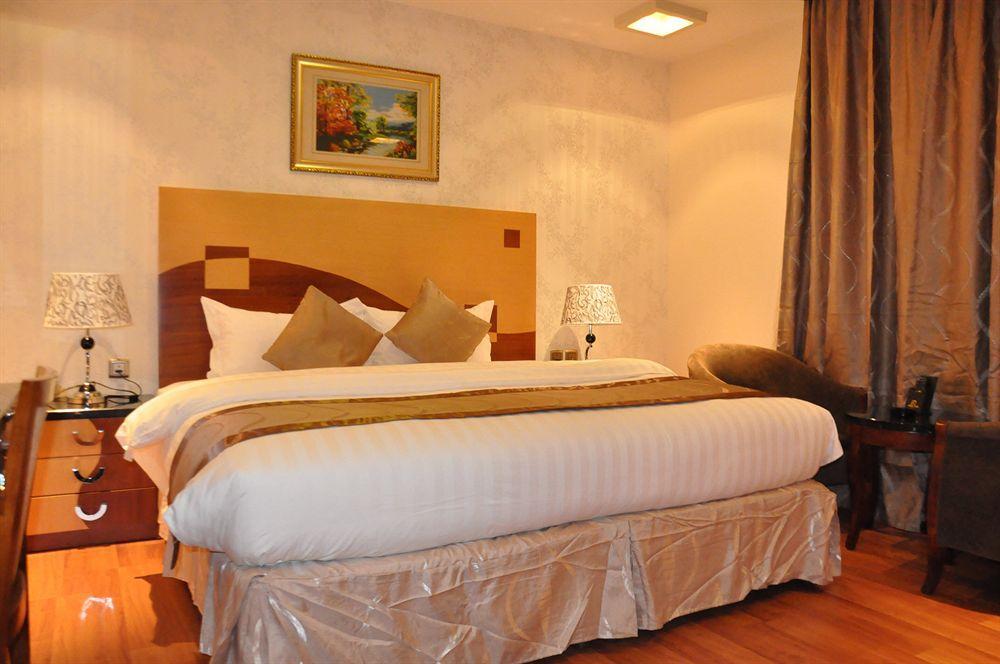Renz Hotel Jeddah Exterior photo