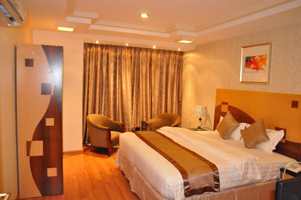 Renz Hotel Jeddah Exterior photo