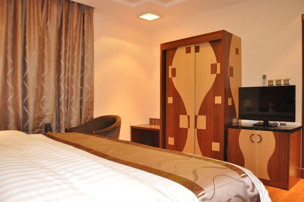 Renz Hotel Jeddah Exterior photo