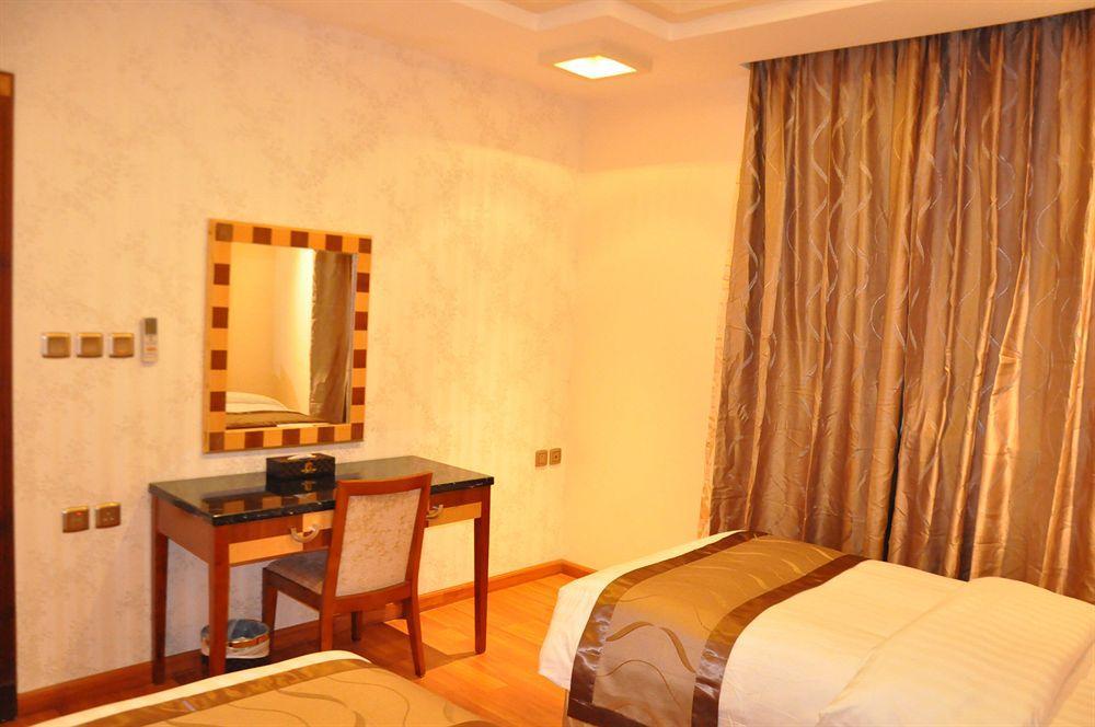 Renz Hotel Jeddah Exterior photo
